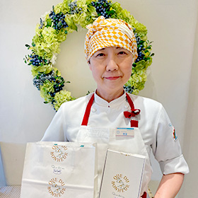 児玉　奈緒子