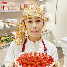 稲葉　真記子