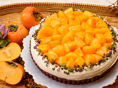 柿とチョコレートのタルト