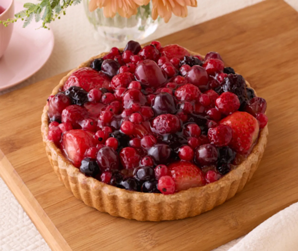 甘酸っぱいフルーツとサワークリームのタルト(17cm:冷凍タイプ)