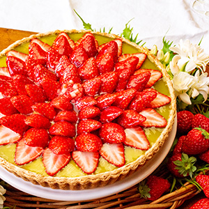 静岡県産 紅ほっぺとピスタチオカスタードのタルト